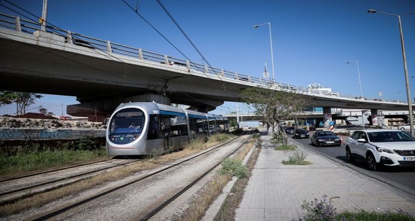 Προσοχή: Ξεκίνησε σήμερα η τελική φάση των δοκιμαστικών δρομολογίων του τραμ προς Πειραιά